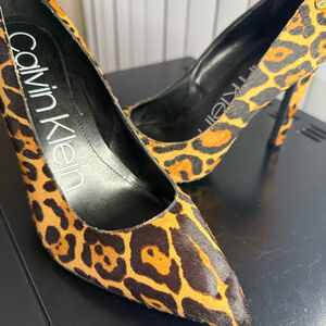 Calvin Klein Cheetah/Leopard Pumps